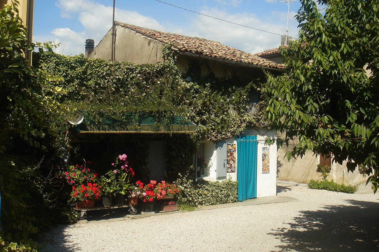 Rustic Italian osteria facade